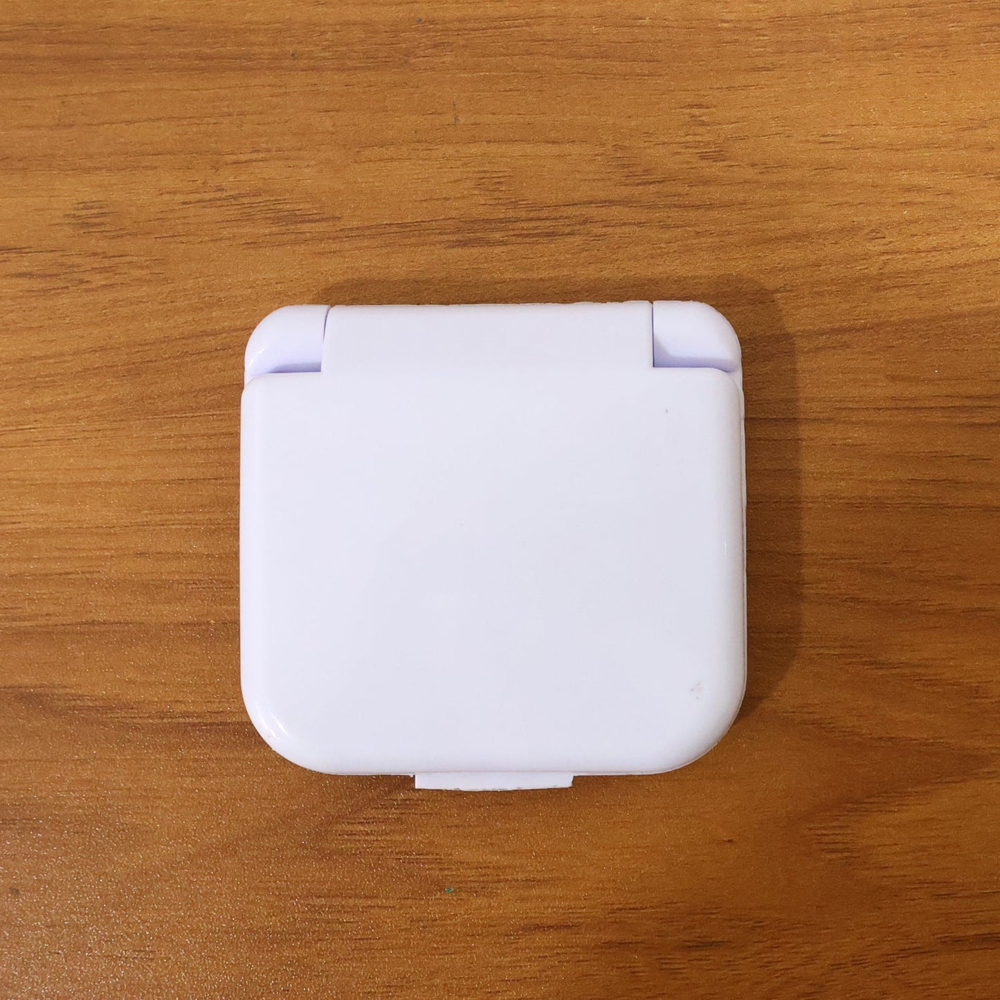 Compact Portable Sewing Kit - comparison
