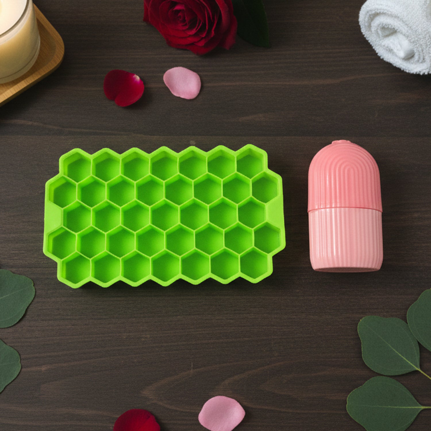 Face Icer Roller With Honeycomb Ice Tray (2 Pc )