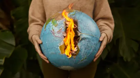 Illustrative image: global health emergency