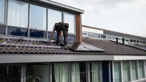 Illustrative image: low-interest loans for heat pumps